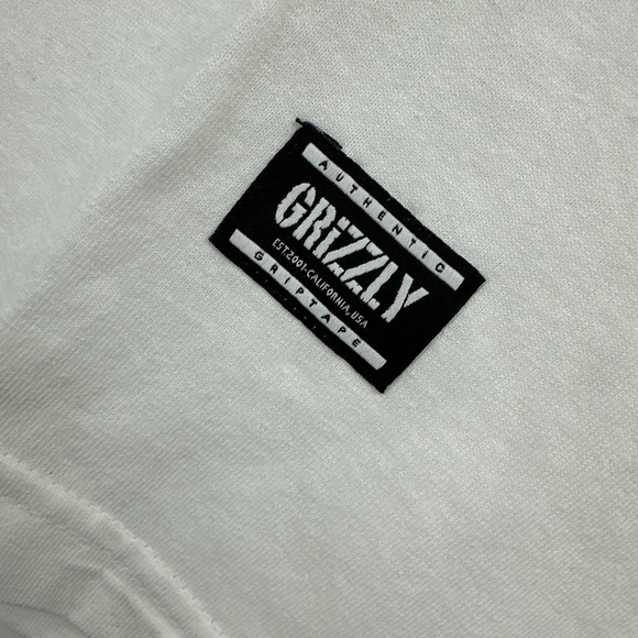 Grizzly Grip tape Graphic Tee Men's Small - Picture 4 of 5